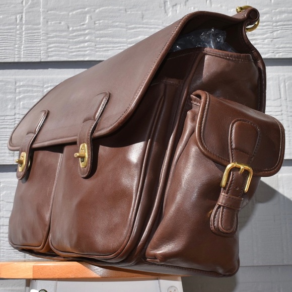 Coach XL Briefcase - Picture 3 of 15